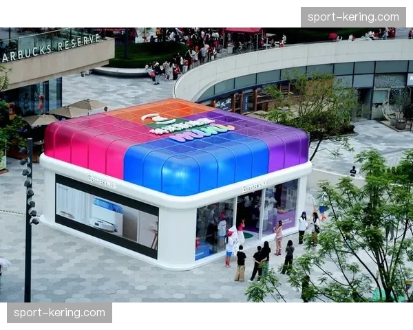 沉浸式品牌快闪店频繁入驻场馆 丰富体育综合体的短期商业内容